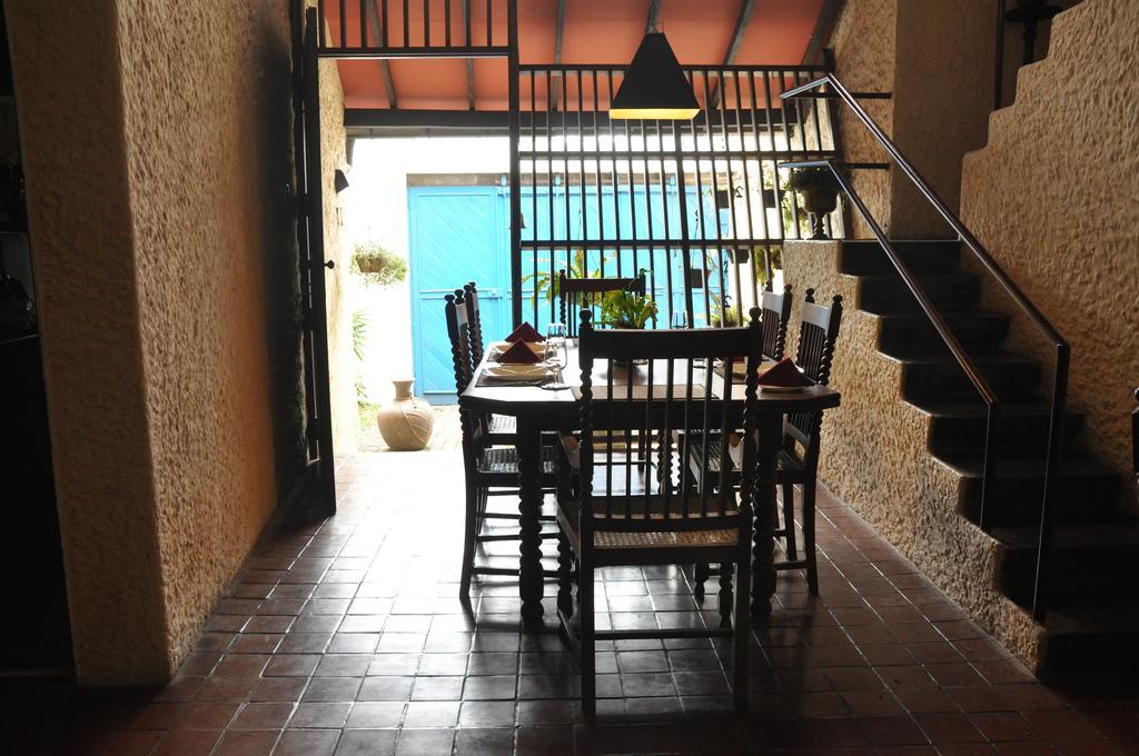 Bangalawa Bed & Breakfast Nawala Bagian luar foto