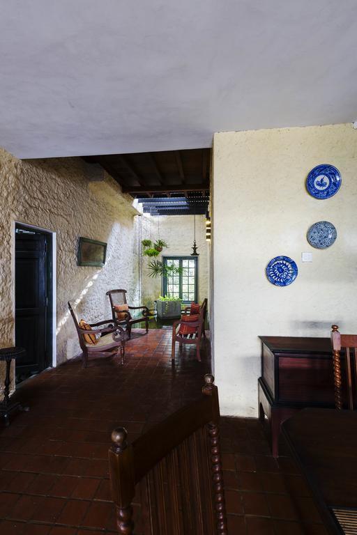 Bangalawa Bed & Breakfast Nawala Bagian luar foto